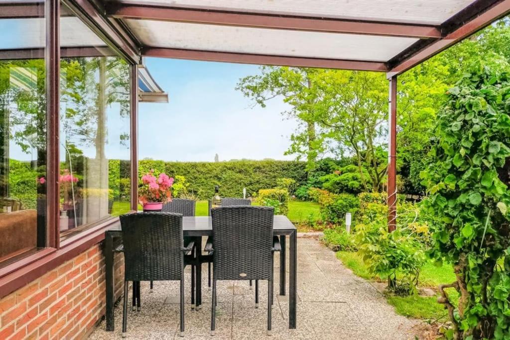 Zeeuwse Rust Stavenisse Vila Exterior foto